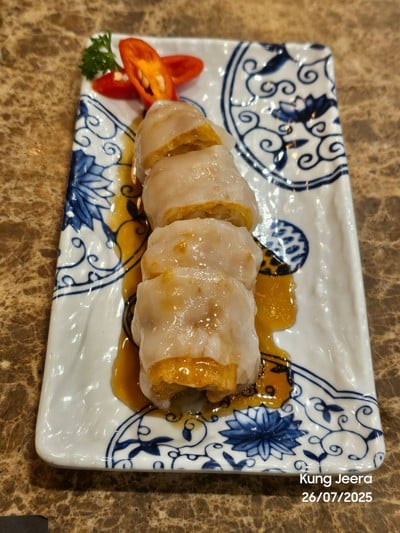 อาหาร หรือ เครื่องดื่ม