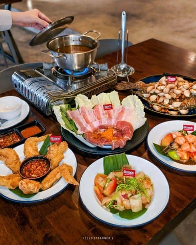 “ฮ้อนแฮง” ร้านอาหารอีสานร้านเด็ดย่านลาดพร้าว