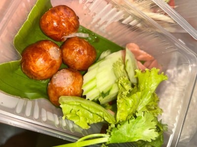 ไส้กรอกอีสาน ดั้งเดิม ชุดเล็กFried pork sausage