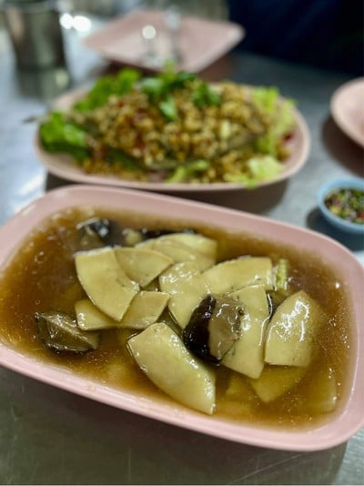 เป๋าฮื้อน้ำแดง