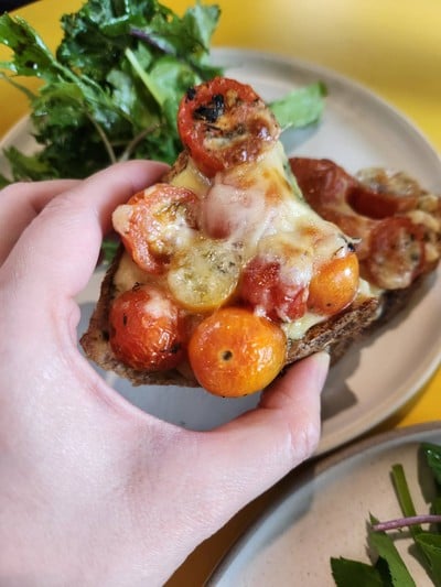 อาหาร หรือ เครื่องดื่ม