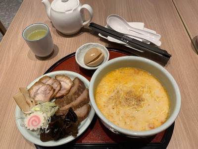 Tokusen Toroniku Ramen