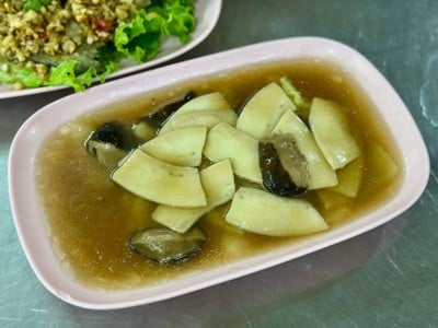 เป๋าฮื้อน้ำแดง