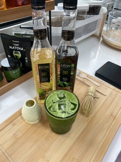 มัทฉะ ใบเตยไซรัป mix ช่อดอกมะพร้าว ยี่ห้อ DENN มัทฉะ ใบเตยไซรัป mix ช่อดอกมะพร้าว ยี่ห้อ DENN