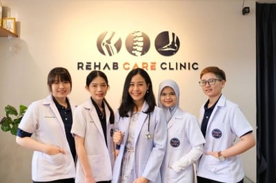 ขอบคุณรูปภาพจาก รีแฮปแคร์คลินิก โดยแพทย์เฉพาะทางและนักกายภาพบำบัด 
