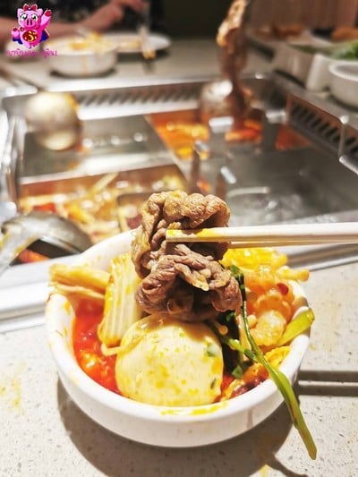 อาหาร หรือ เครื่องดื่ม