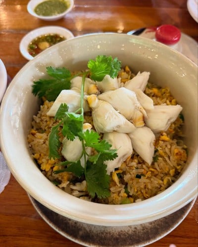 ข้าวผัดปู