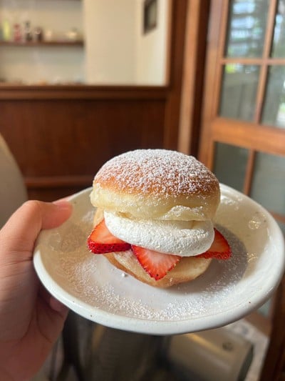 โดนัท Strawberry Short Cake