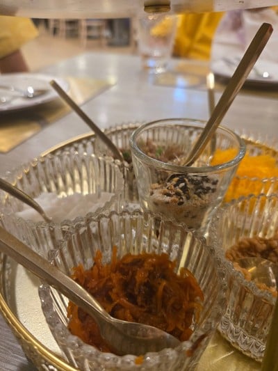 อาหาร หรือ เครื่องดื่ม