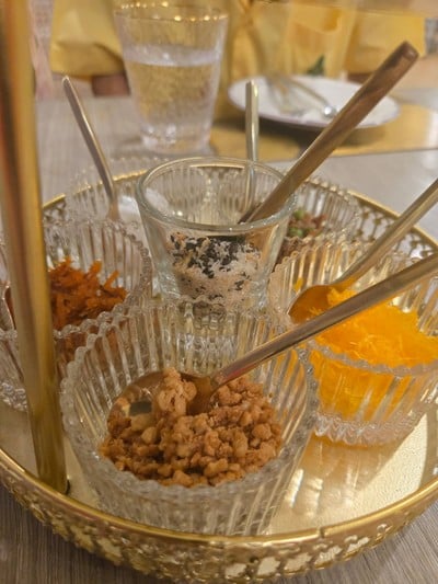 อาหาร หรือ เครื่องดื่ม