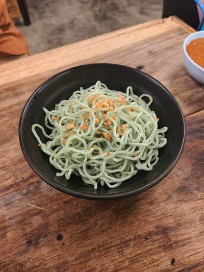 บะหมี่หยก