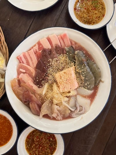 เฟิงฟู่ หมูกระทะ กังสดาล