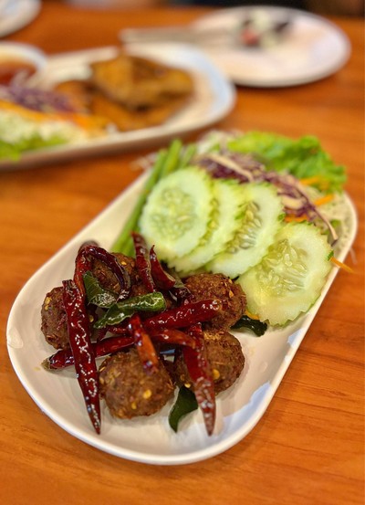 🐷 ลาบหมูทอด. (ราคา 89 บาท.)