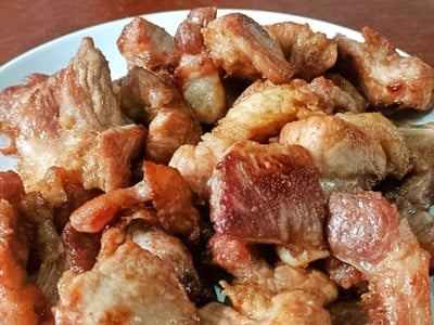 กระดูกอ่อนหมูทอด