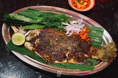 ARLOY ร้านนั่งชิลสไตล์กวนๆ เมนูอร่อยสุดแปลกใหม่ ย่านสีลม