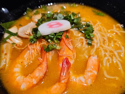 ต้มยำกุ้ง ราเมน