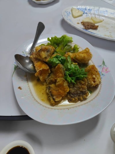 อาหาร หรือ เครื่องดื่ม