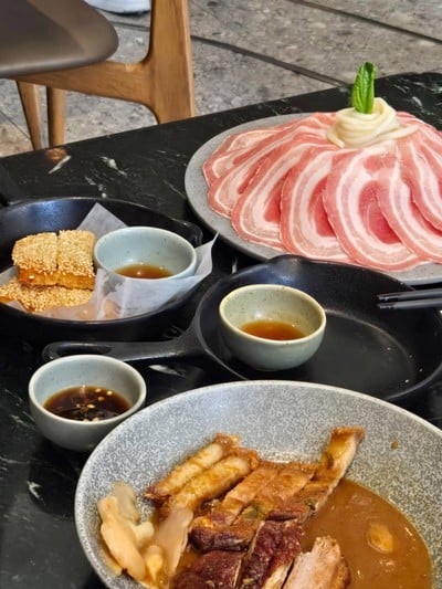 อาหาร หรือ เครื่องดื่ม