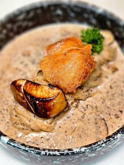 อาหาร หรือ เครื่องดื่ม