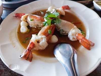 กุ้งอบกระเทียมโทน