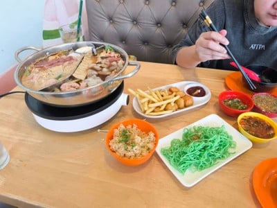 อาหาร หรือ เครื่องดื่ม