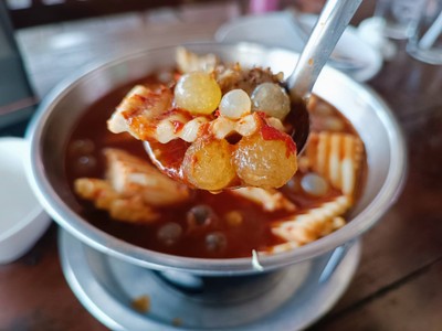 แกงส้มไข่ปลาริวกิวยอดมะพร้าวอ่อน