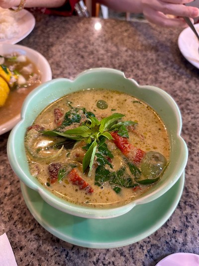 แกงเขียวหวานเป็ดย่าง