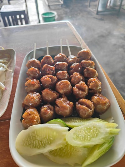 ลูกชิ้นเนื้อ