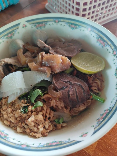 มาม่าแห้งเนื้อรวม