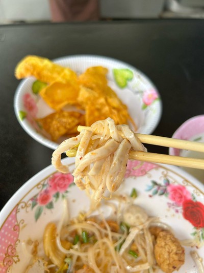 ก๋วยเตี๋ยวเส้นปลา
