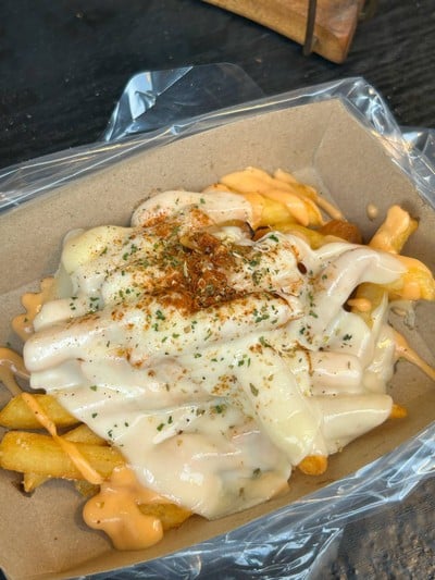 Cheese french fries