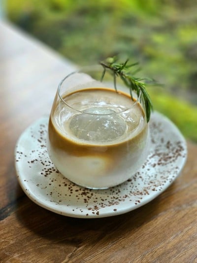 อาหาร หรือ เครื่องดื่ม