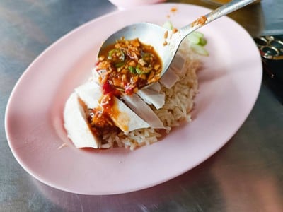 ข้าวมันไก่เนื้ออก ไม่หนัง