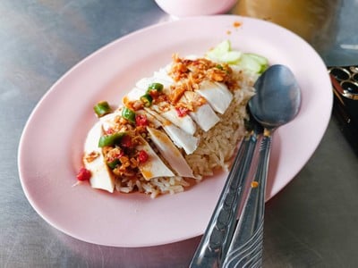 ข้าวมันไก่เนื้ออก ไม่หนัง