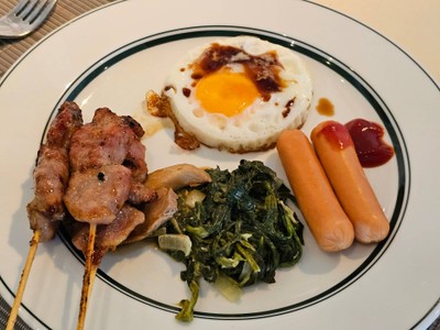 อาหาร หรือ เครื่องดื่ม