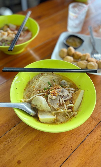 🍜 ก๋วยเตี๋ยวต้มยำทรงเครื่อง. (ราคา 60 บาท.)