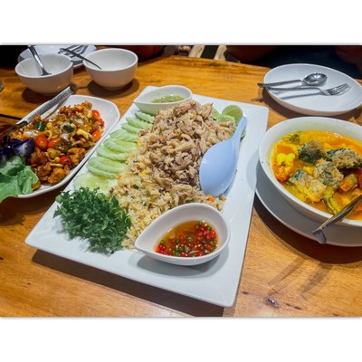 อาหาร หรือ เครื่องดื่ม