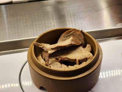 อาหาร หรือ เครื่องดื่ม