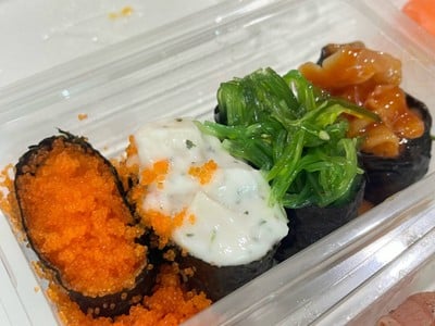 ซูชิสลัดเป๋าฮื้อ