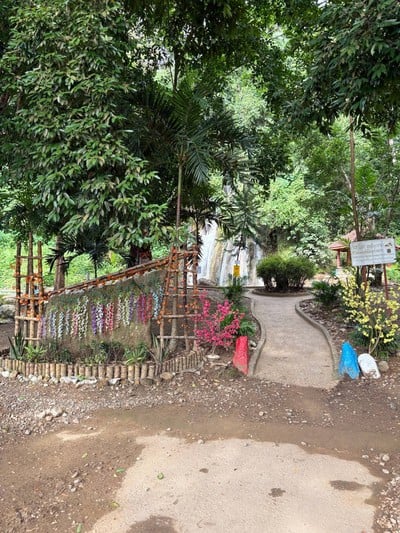 บรรยากาศ น้ำตกแม่กาษา