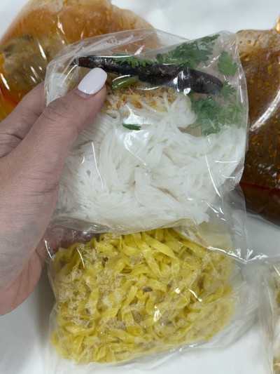 ขนมเส้นน้ำเงี้ยว