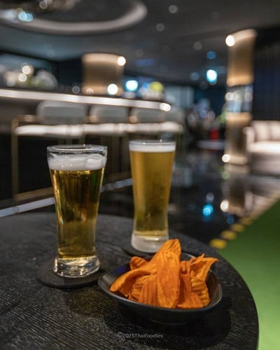 อาหาร หรือ เครื่องดื่ม