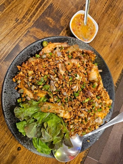 กุ้งทอดคั่วพริกเกลือ