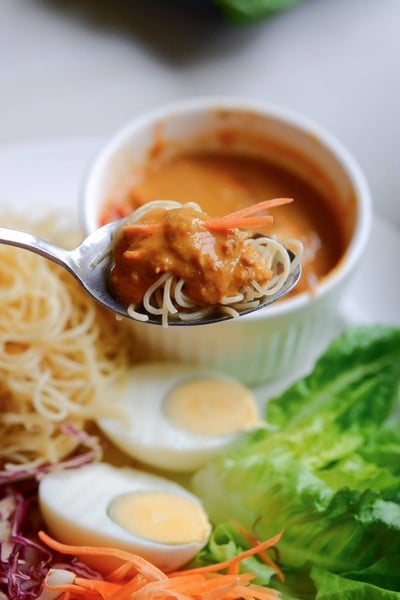แองเจิ้ลแฮร์น้ำยากุ้ง Angel Hair PrawnCurry