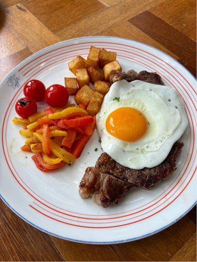 Steak & Egg