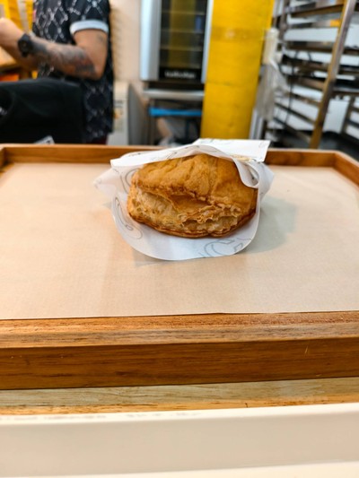 Mushrooms & Black pepper puff