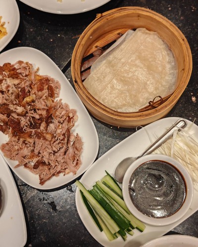 อาหาร หรือ เครื่องดื่ม