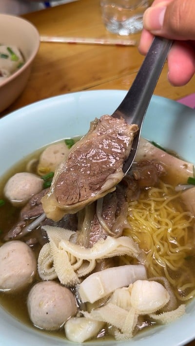 ก๋วยเตี๋ยวเนื้อรวม