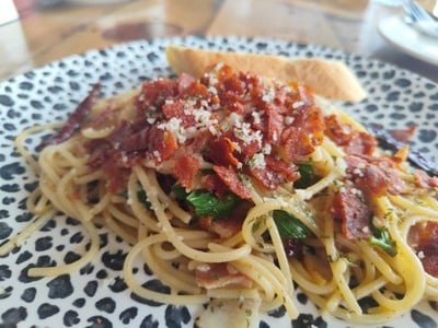 สปาเก็ตตี้พริกแห้ง