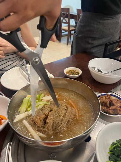 บะหมี่เย็นน้ำ